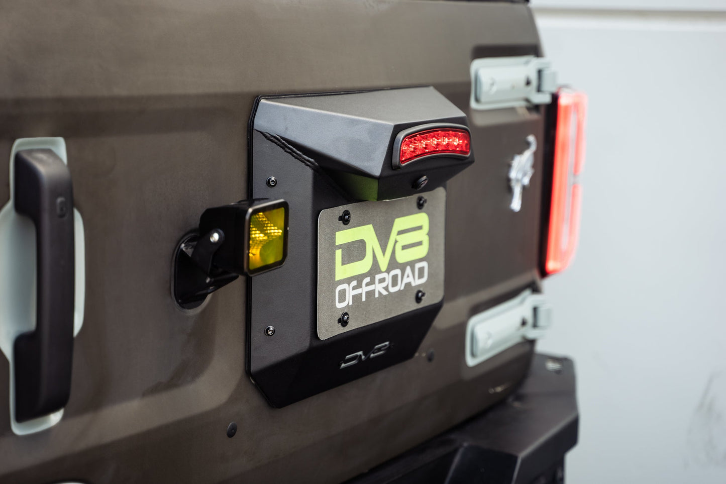 2021-2023-Ford-Bronco-Spare-Tire-Delete_Installed-10.jpg