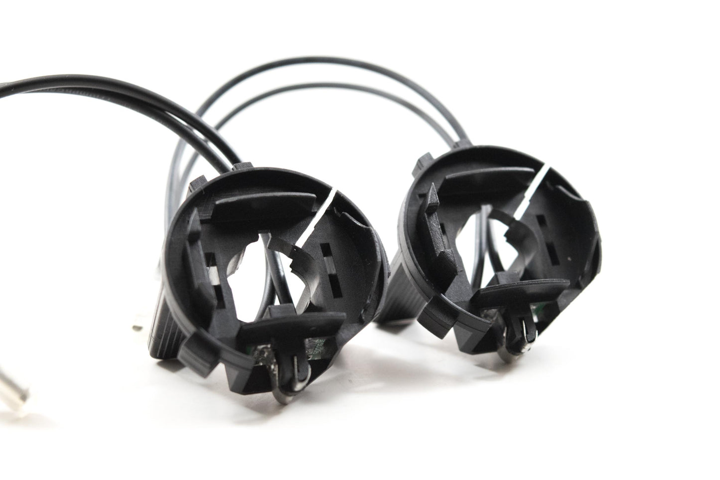 HID Adapter: VW MKVII: H7 - Trucks R Us