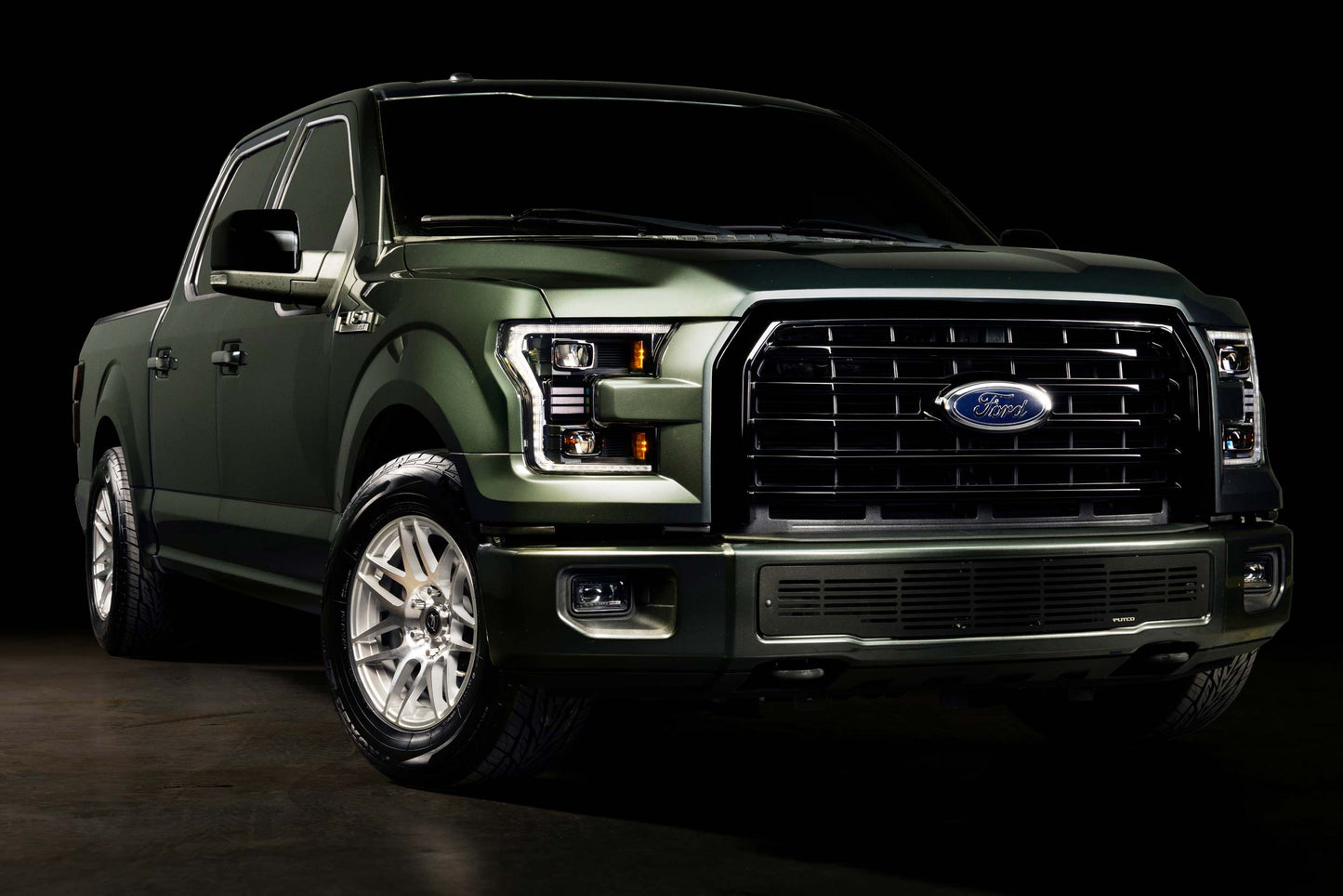 XB Hybrid LED Headlights: Ford F-150 (15-17 / Set) - Trucks R Us