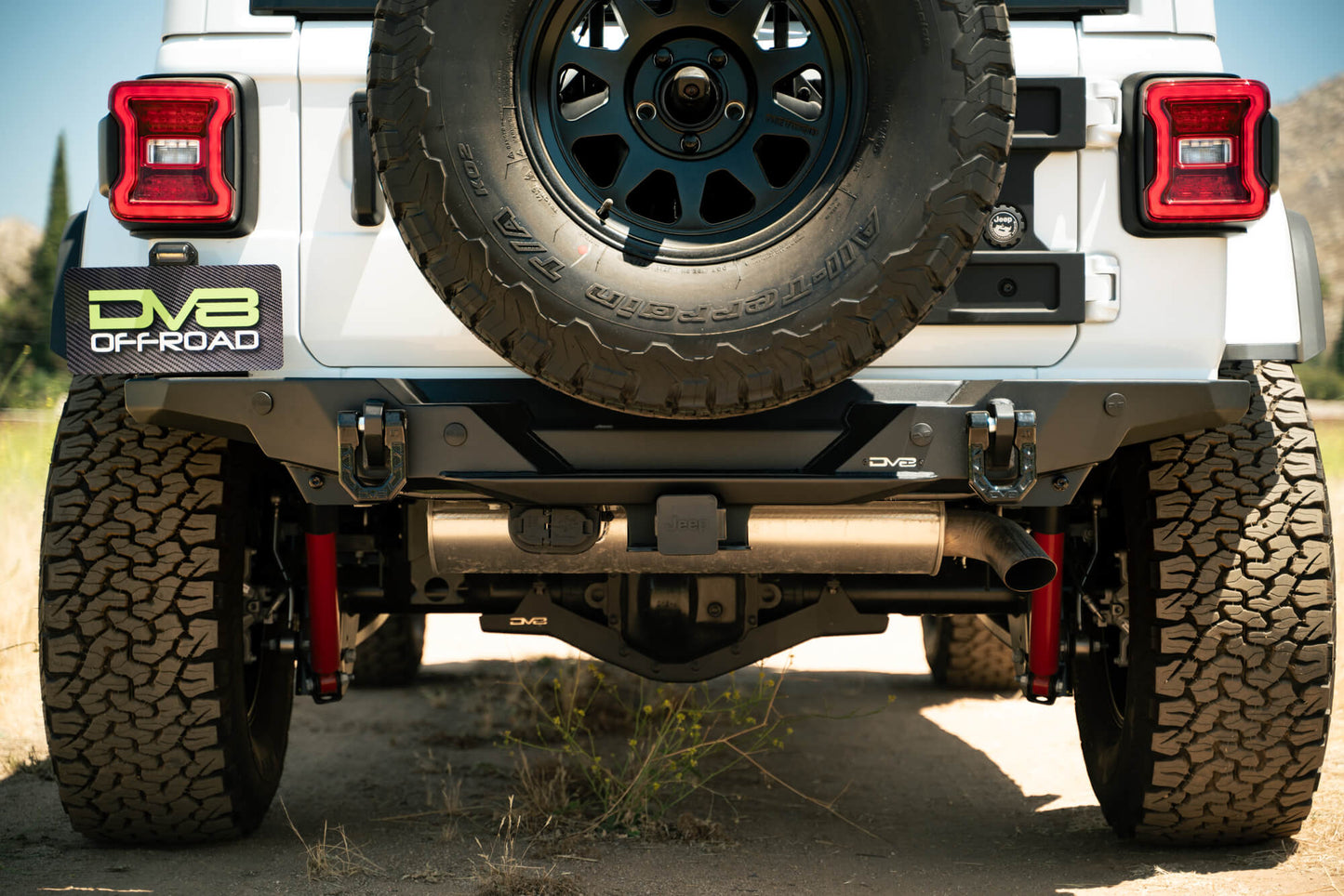 FS-15-Series-Rear-Bumper-2018-2024-Jeep-Wrangler-JL-Installed-9.jpg
