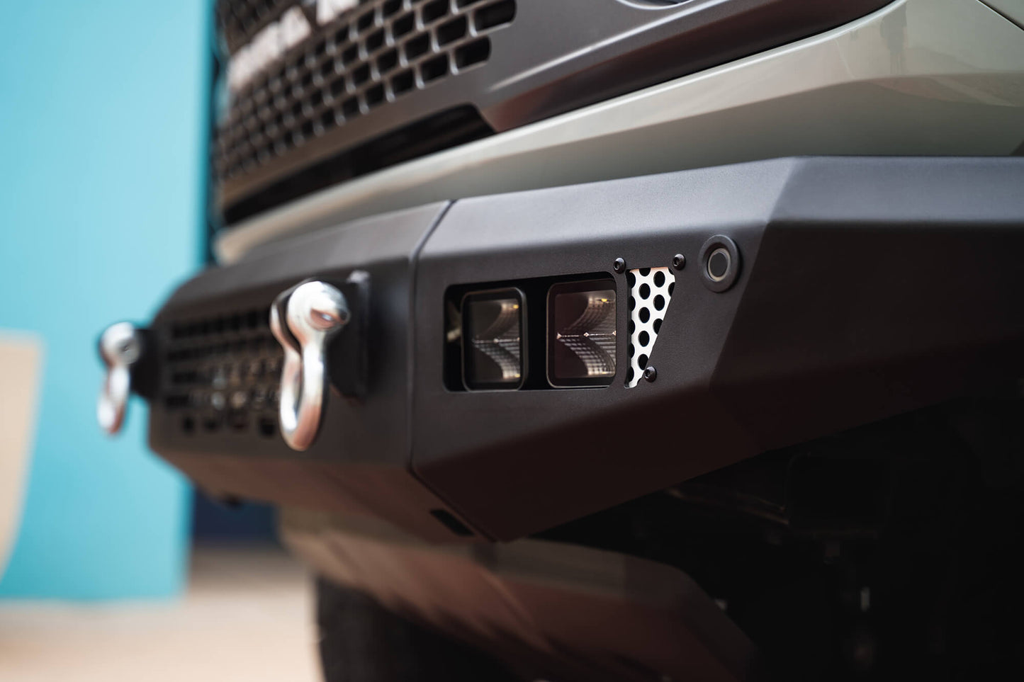 slim-bronco-front-bumper.jpg