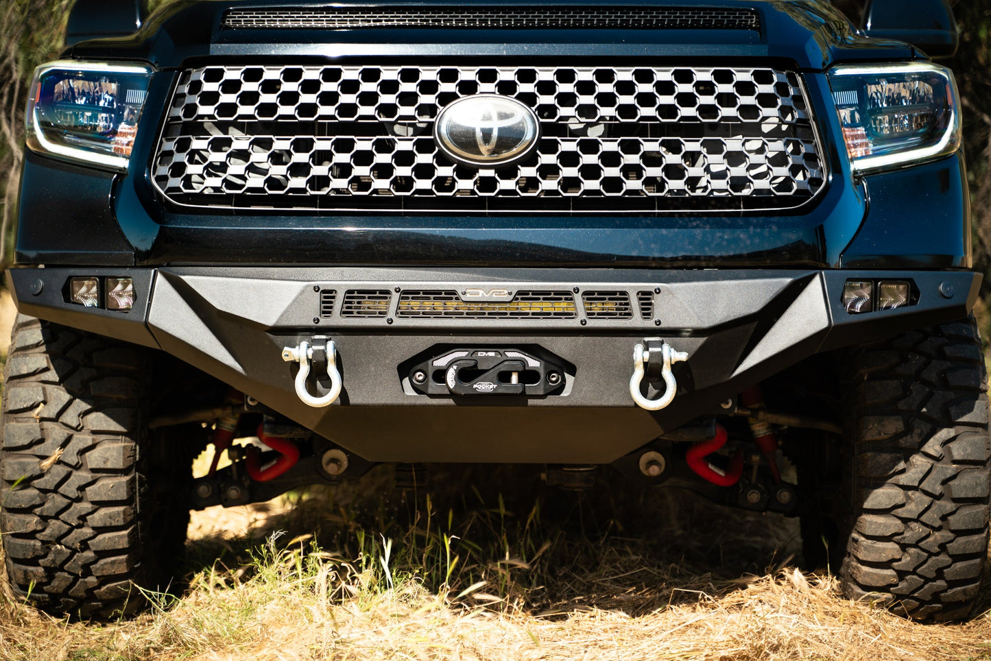 tundra-winch-bumper-8.jpg