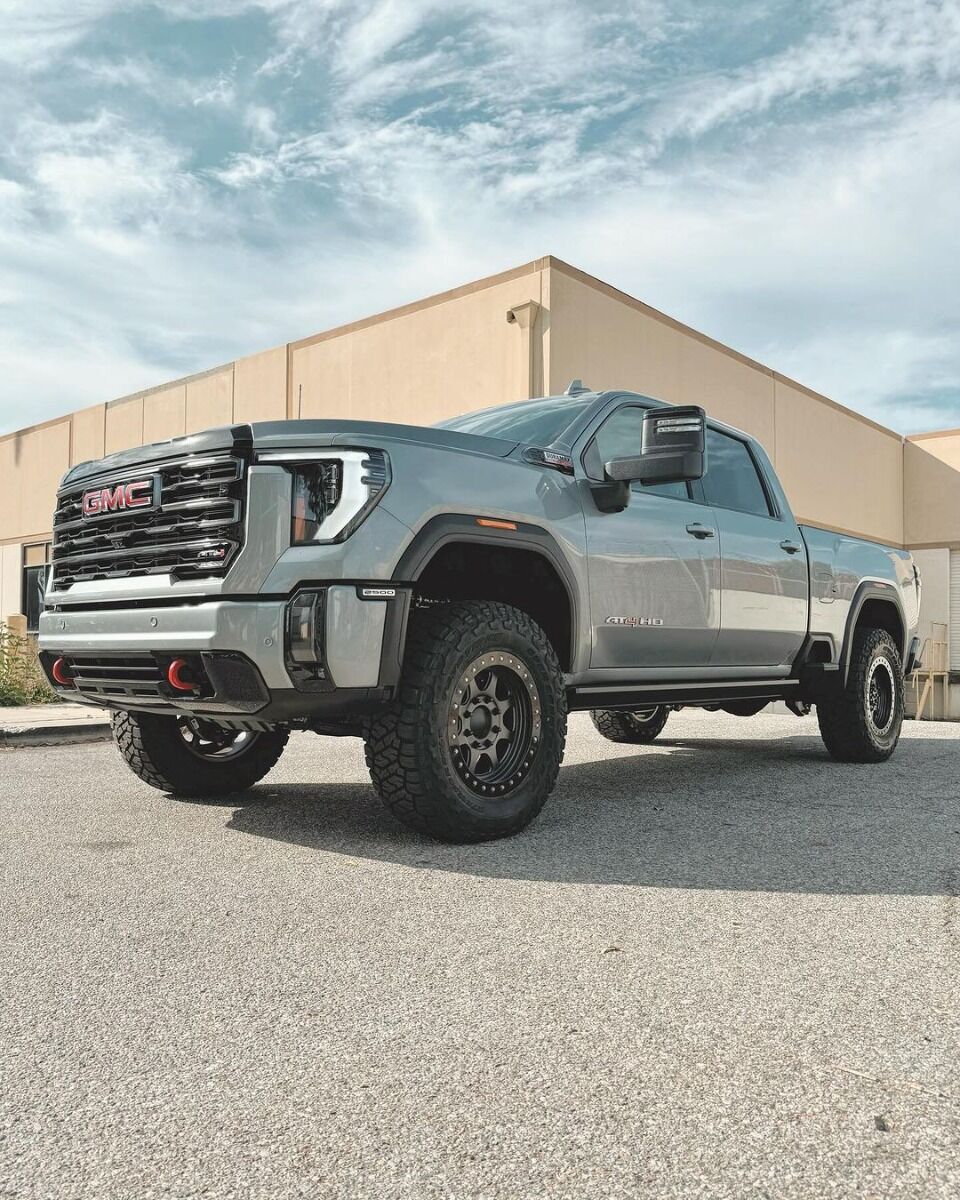 we_ve_always_been_ram_and_ford_hd_fans_but_these_gms_are_growing_on_us_this_.jpg