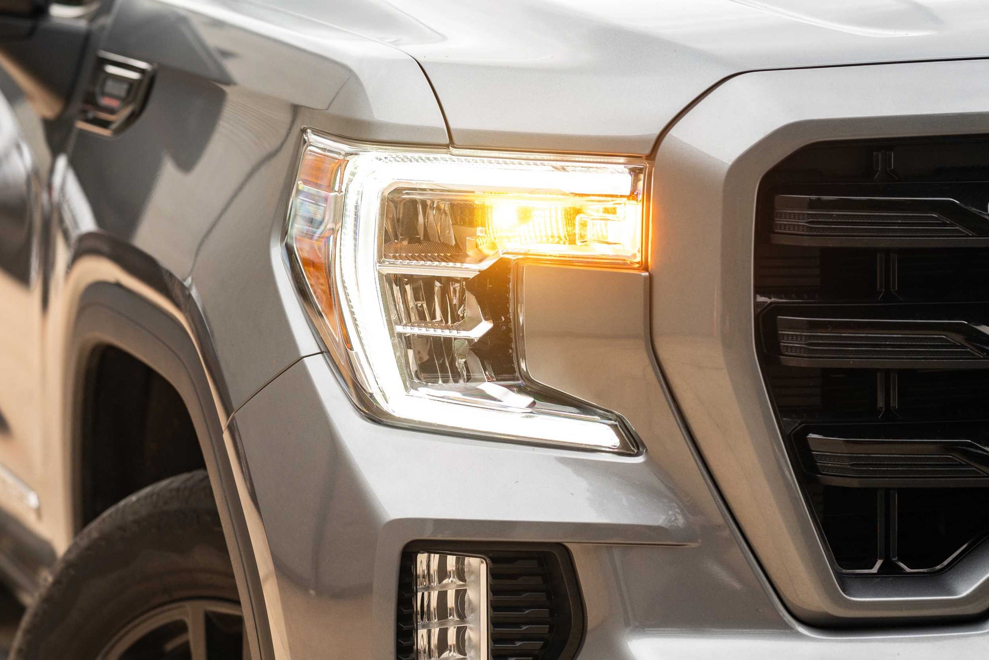 1157: XB LED Bulbs (White / Set) - Trucks R Us