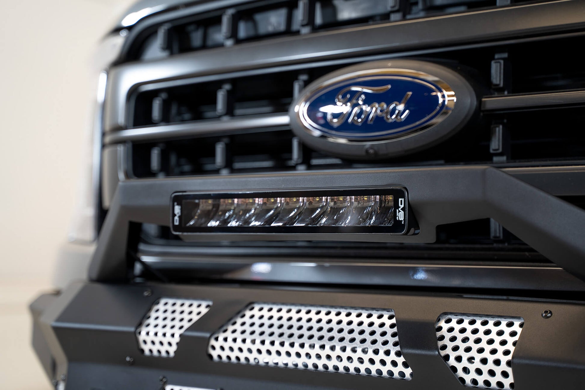 13-inch-led-light-bar-bumper.jpg