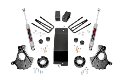 Rough Country 3.5 Inch Lift Kit | Chevy/GMC 1500 4WD (14-18)