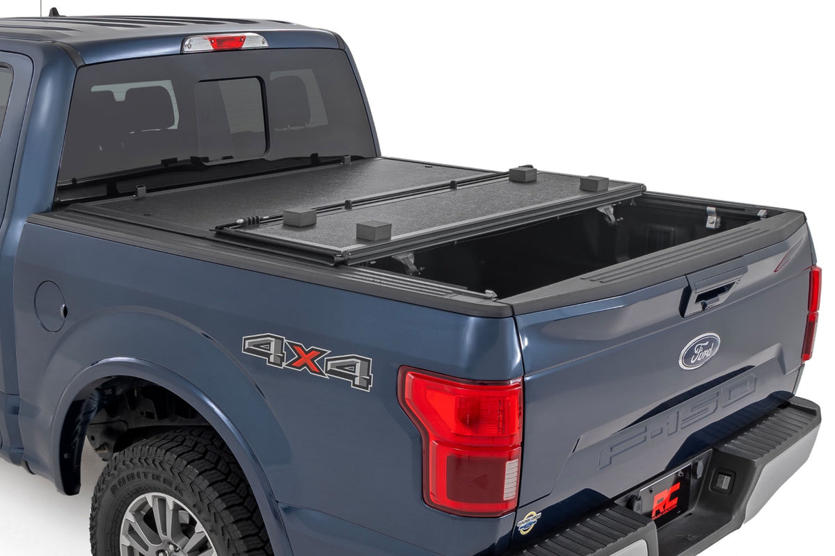 Rough Country Hard Low Profile Bed Cover | Ford F-150 2WD/4WD (2015-2020)