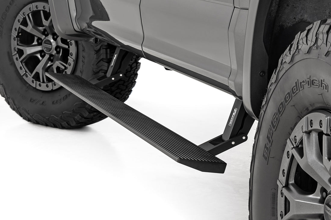Rough Country Power Running Boards | Ford F-150/Lightning/F-250/F-350/Raptor (15-26)