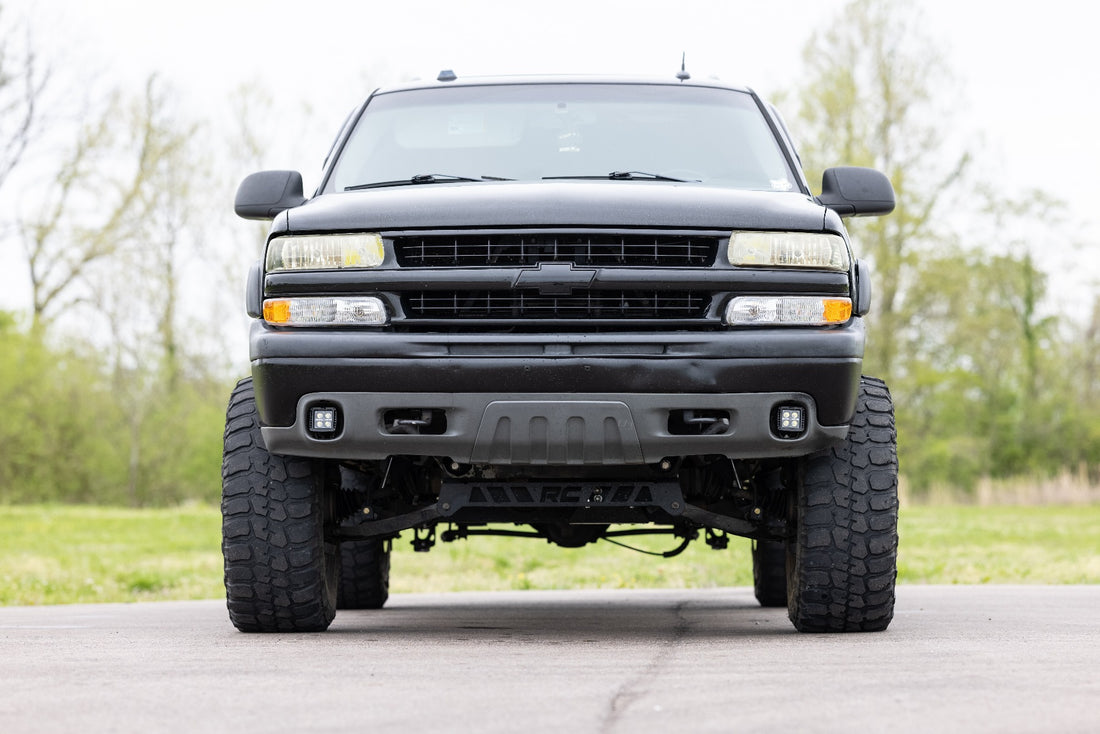 Rough Country 6 Inch Lift Kit | NTD | Chevy/GMC Tahoe/Yukon 2WD/4WD (2000-2006)