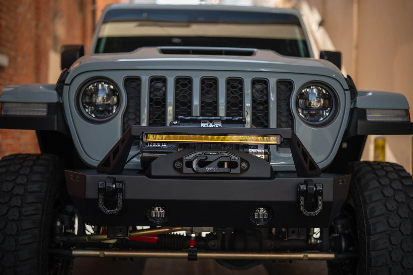 20-Inch-Halo-Elite-Single-Row-Light-Bar-with-Accent-Light-2.jpg
