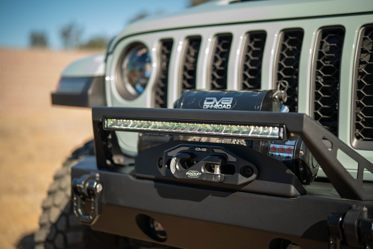 20-Inch-Halo-Elite-Single-Row-Light-Bar-with-Accent-Light-7.jpg