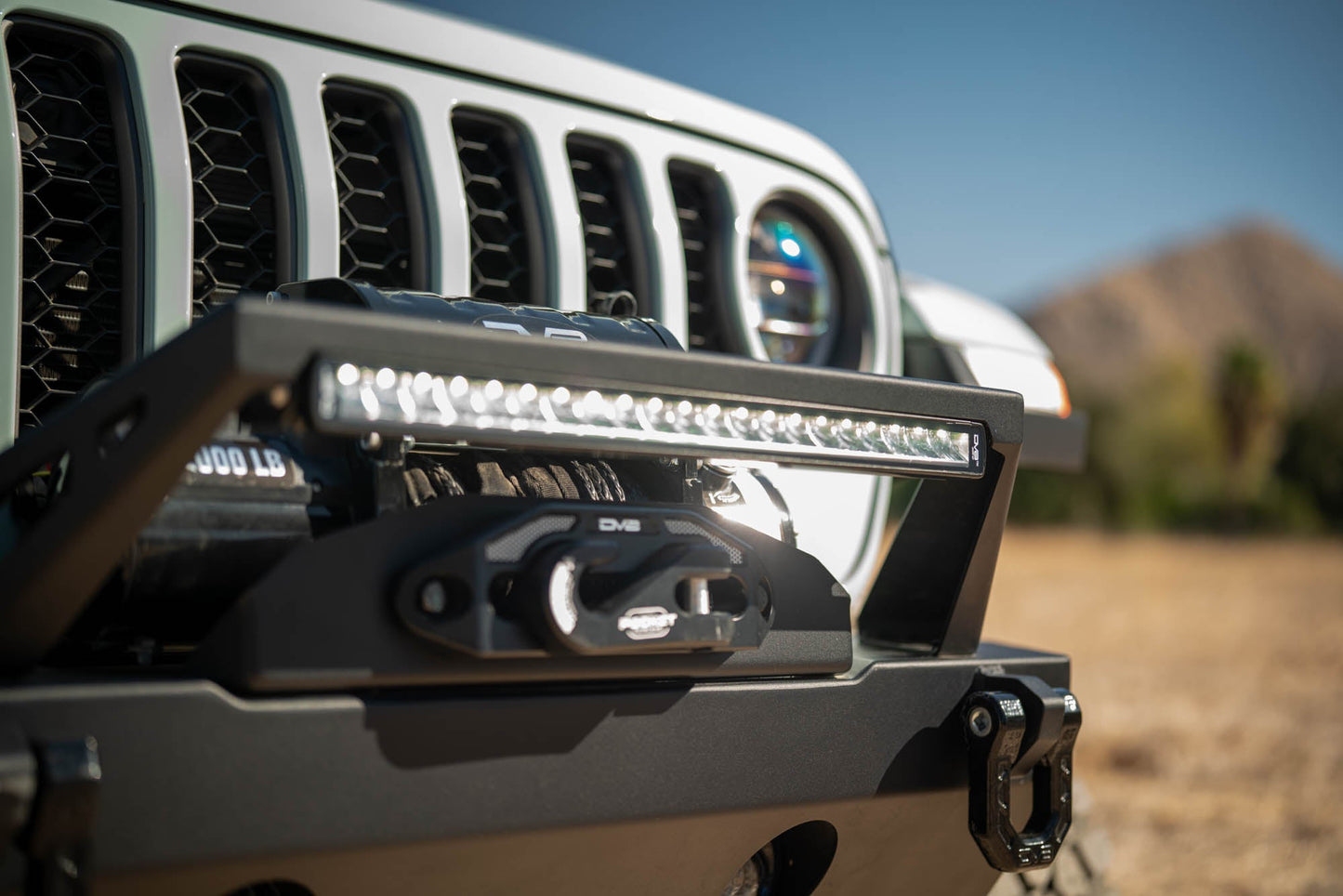 20-Inch-Halo-Elite-Single-Row-Light-Bar-with-Accent-Light-9.jpg