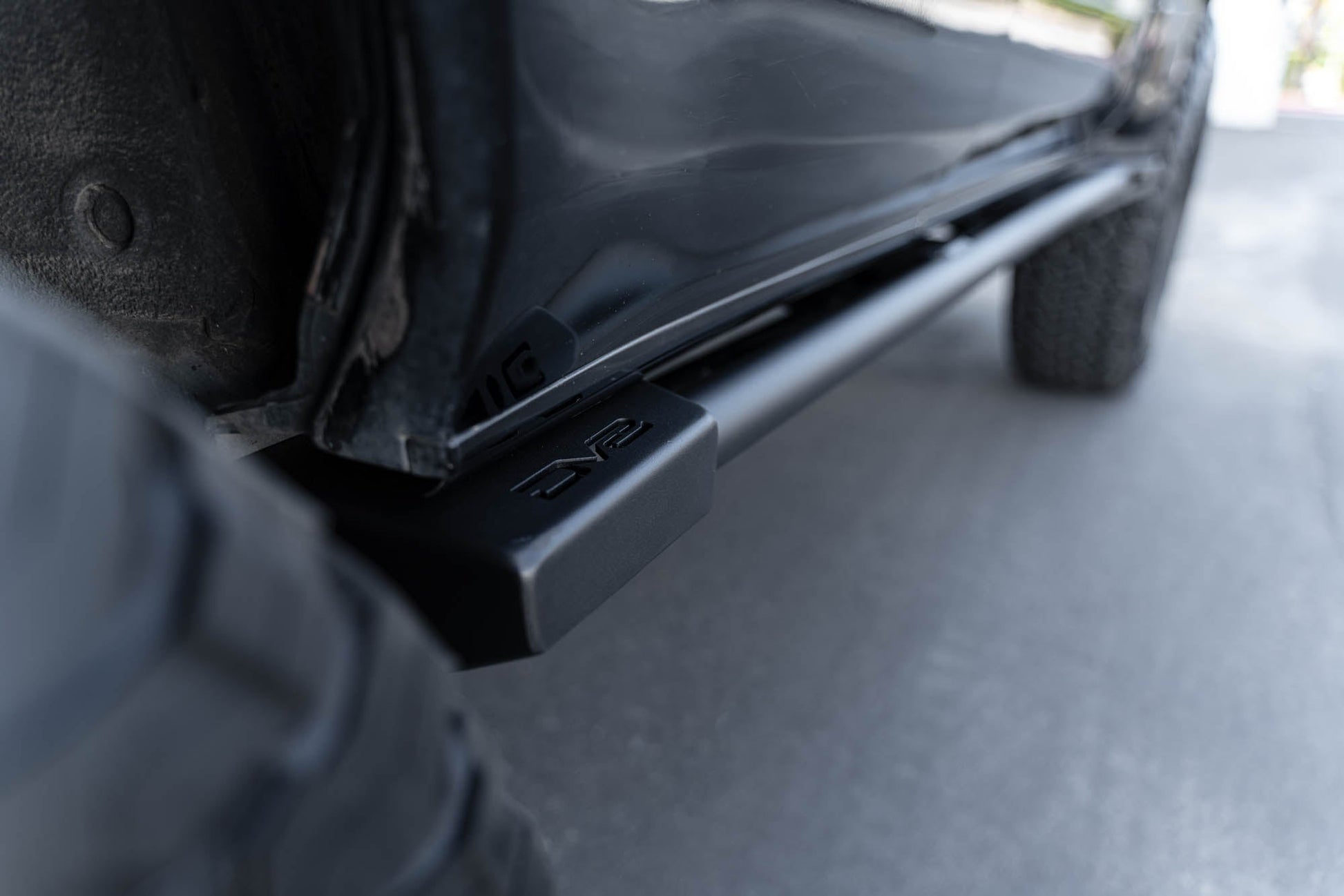 2003-2009-Lexus-GX-470-FS-15-Rock-Sliders_Installled_7.jpg