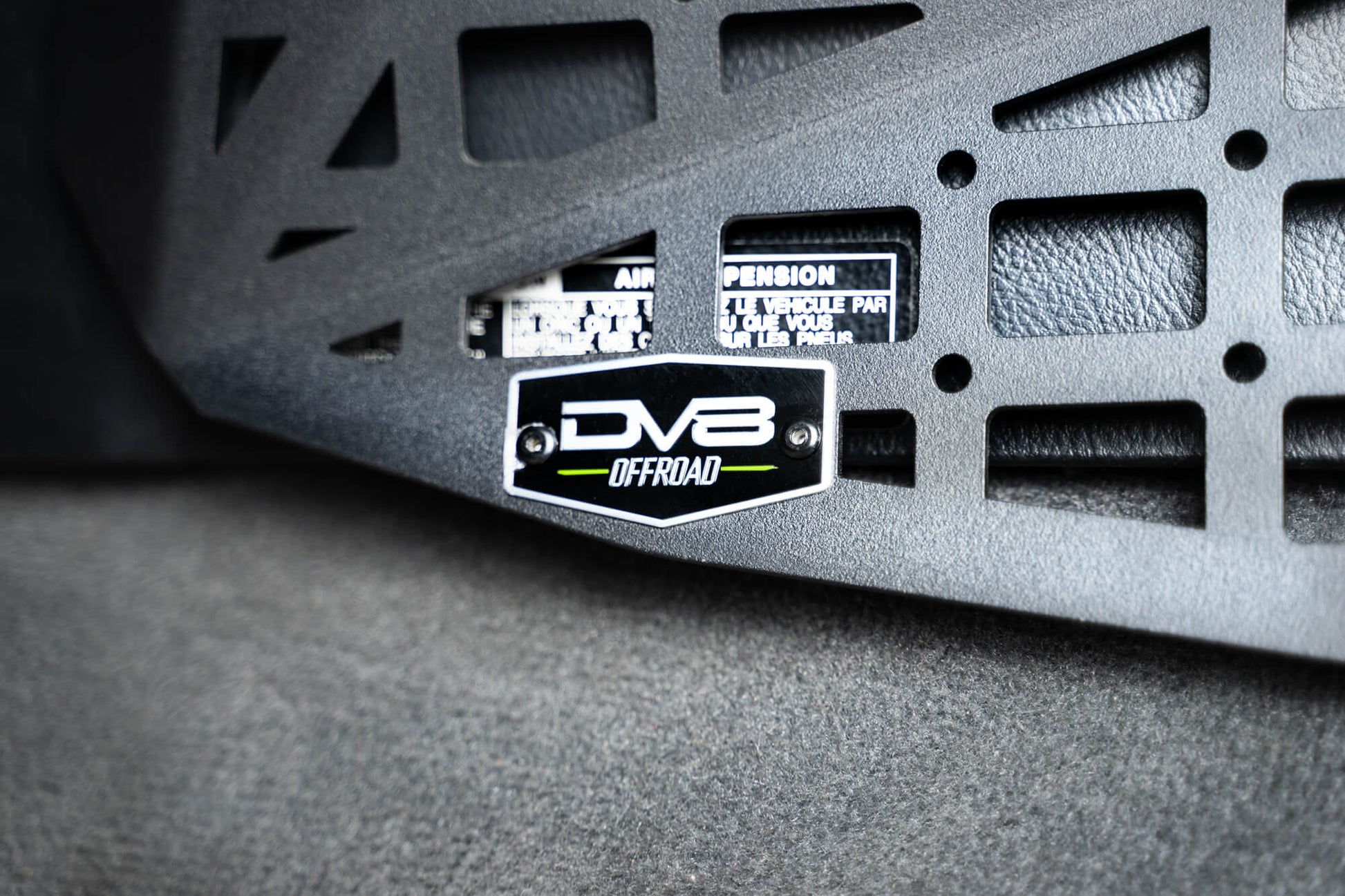 2003-2009-Lexus-GX470-Center-Console_-Digital-Device-Bridge-7.jpg