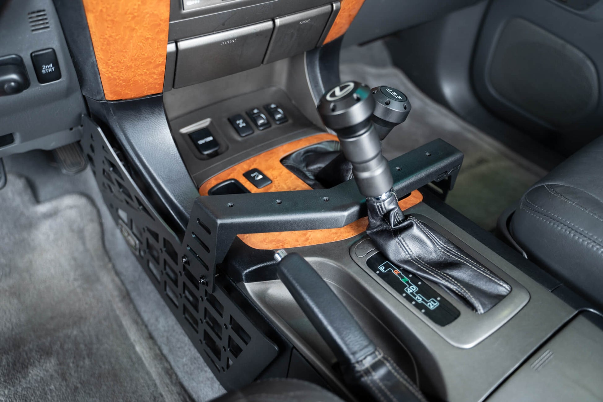 2003-2009-Lexus-GX470-Center-Console_-Digital-Device-Bridge-8.jpg