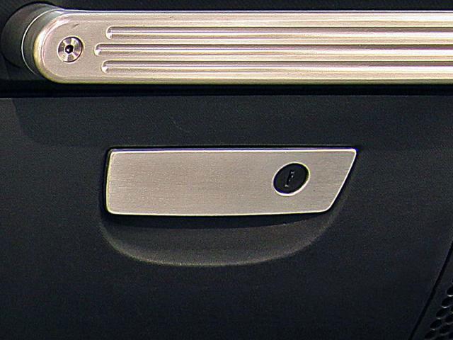 2007-10-jeep-jk-glove-box-handle-cover-dv8-offroad-d-jp-180001-al-2.jpg