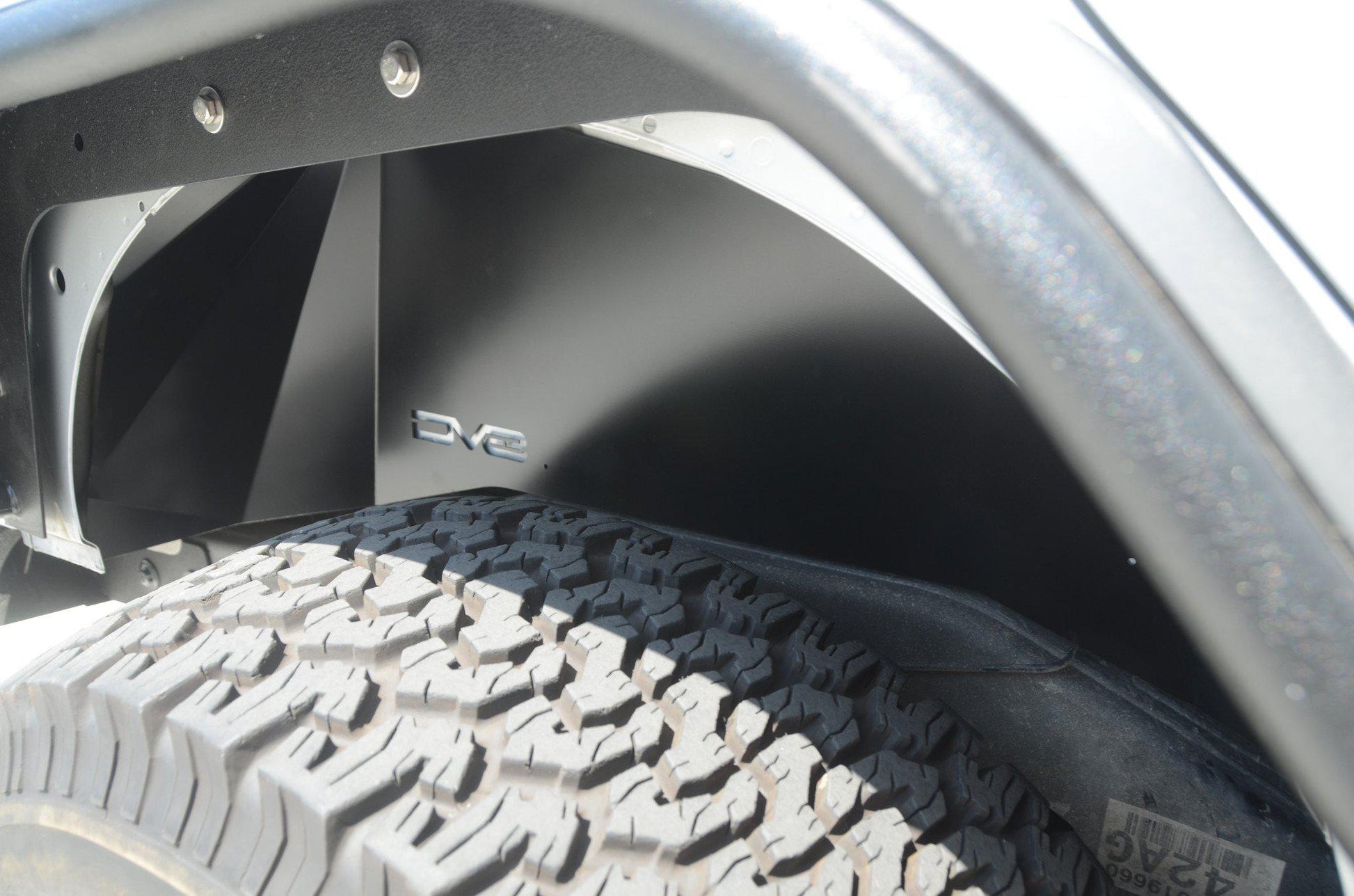 2007-18-jeep-jk-rear-inner-fenders-black-or-raw-dv8-offroad-5.jpg