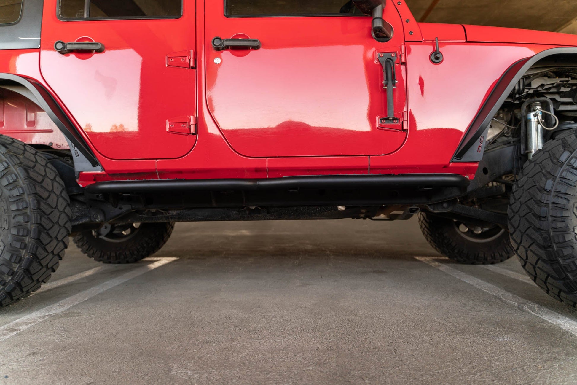 2007-2018-4-Door-Jeep-Wrangler-JK-OE-Plus-Side-Steps_Installed-14.jpg