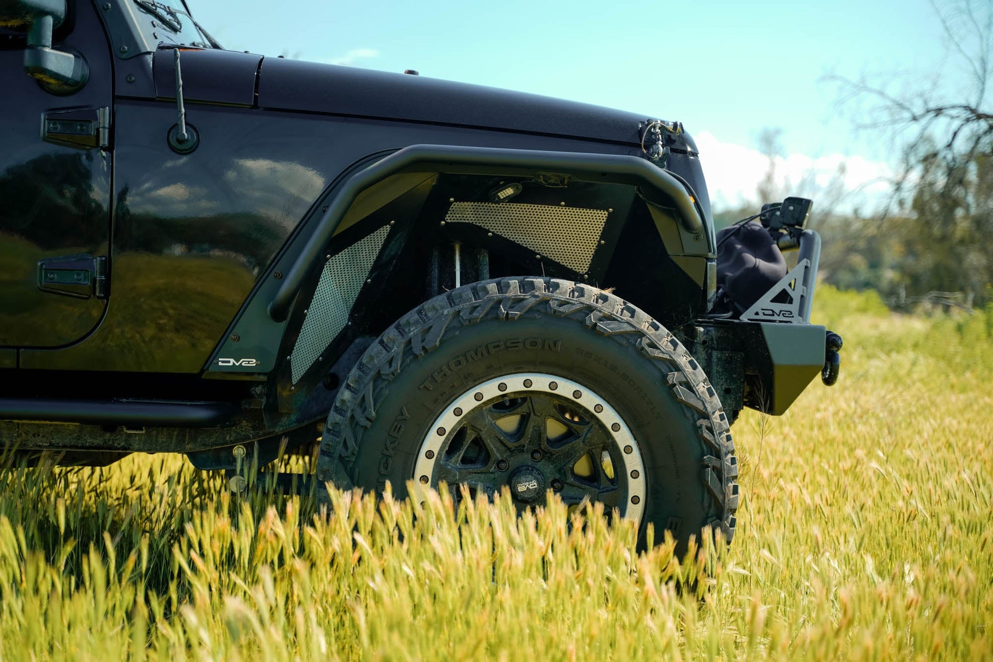 2007-2018-Jeep-Wrangler-JK-Spec-Series-Fender-Flares-Installed-08.jpg