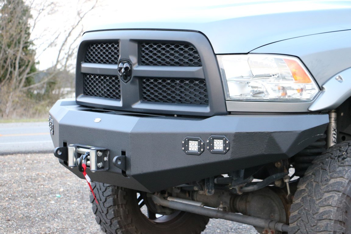 2010-18-ram-2500-3500-steel-front-bumper-dv8-offroad-fbdr2-02-14.jpg