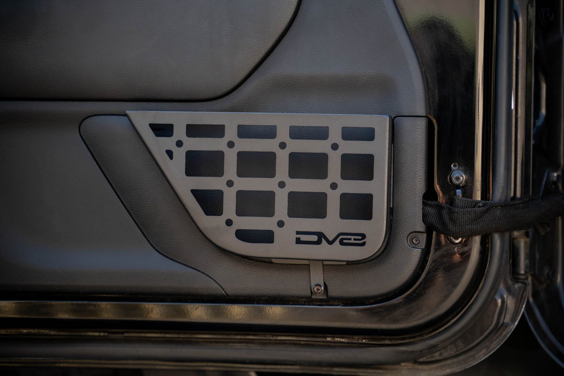 2011-2018-Jeep-Wrangler-JK-Slim-Front-Door-Molle-Pockets-Installed-1.jpg