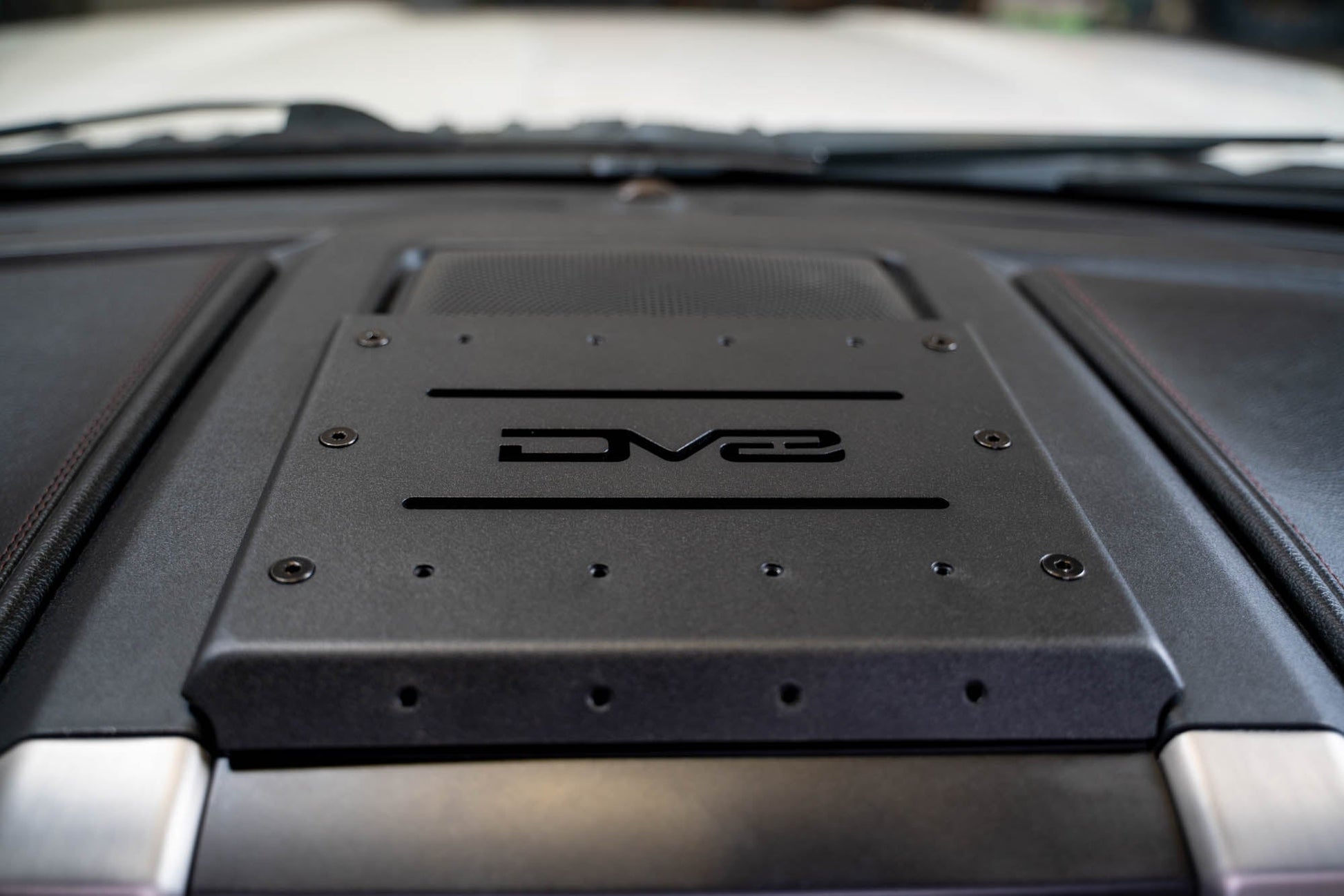 2015-2020-F-150-_-2017-2021-F-250-350-Digital-Device-Dash-Mount-installed-5.jpg