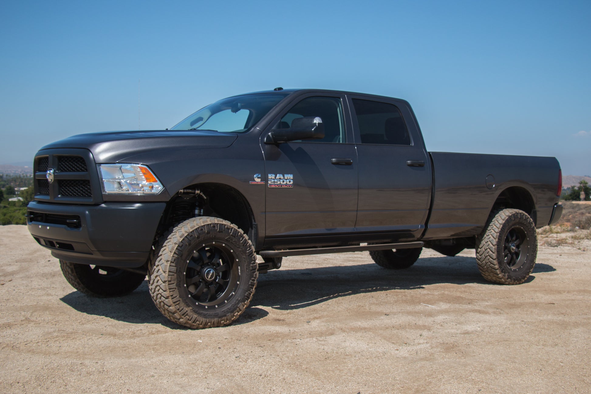 2015_ram2500_45kit_frontthreequarter.jpg