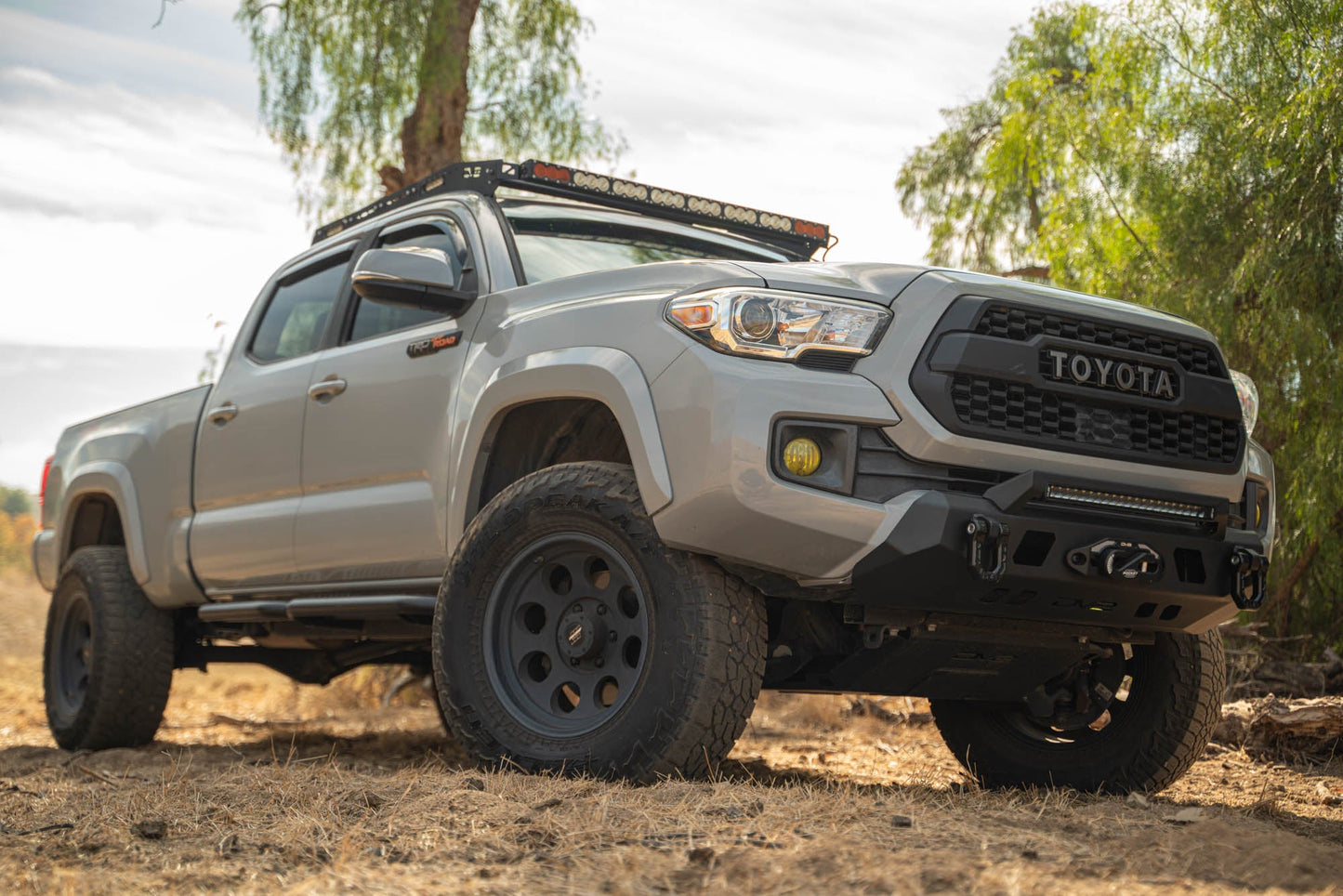 2016-2023-Toyota-Tacoma-Center-Mount-Front-Bumper-V2-Offroad-10.jpg