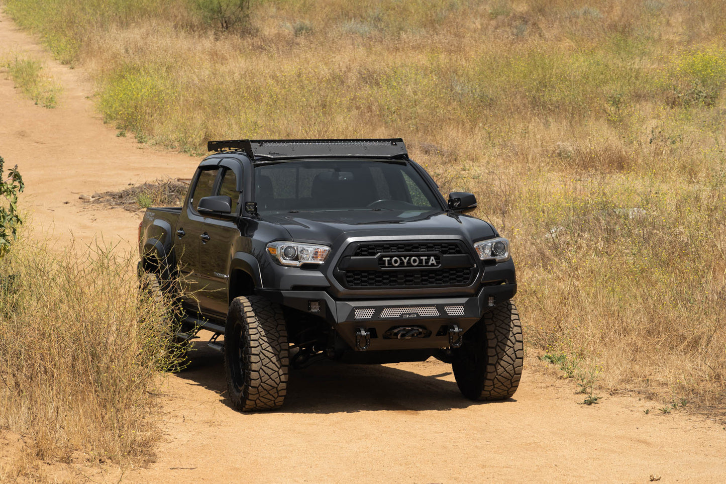 2016-2023-Toyota-Tacoma-MTO-Series-Winch-Front-Bumper-Installed-5.jpg