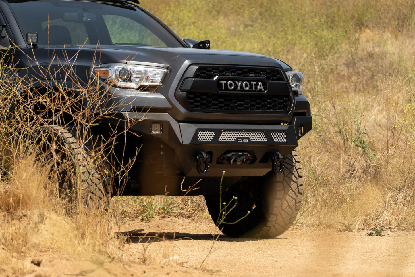 2016-2023-Toyota-Tacoma-MTO-Series-Winch-Front-Bumper-Installed-7.jpg