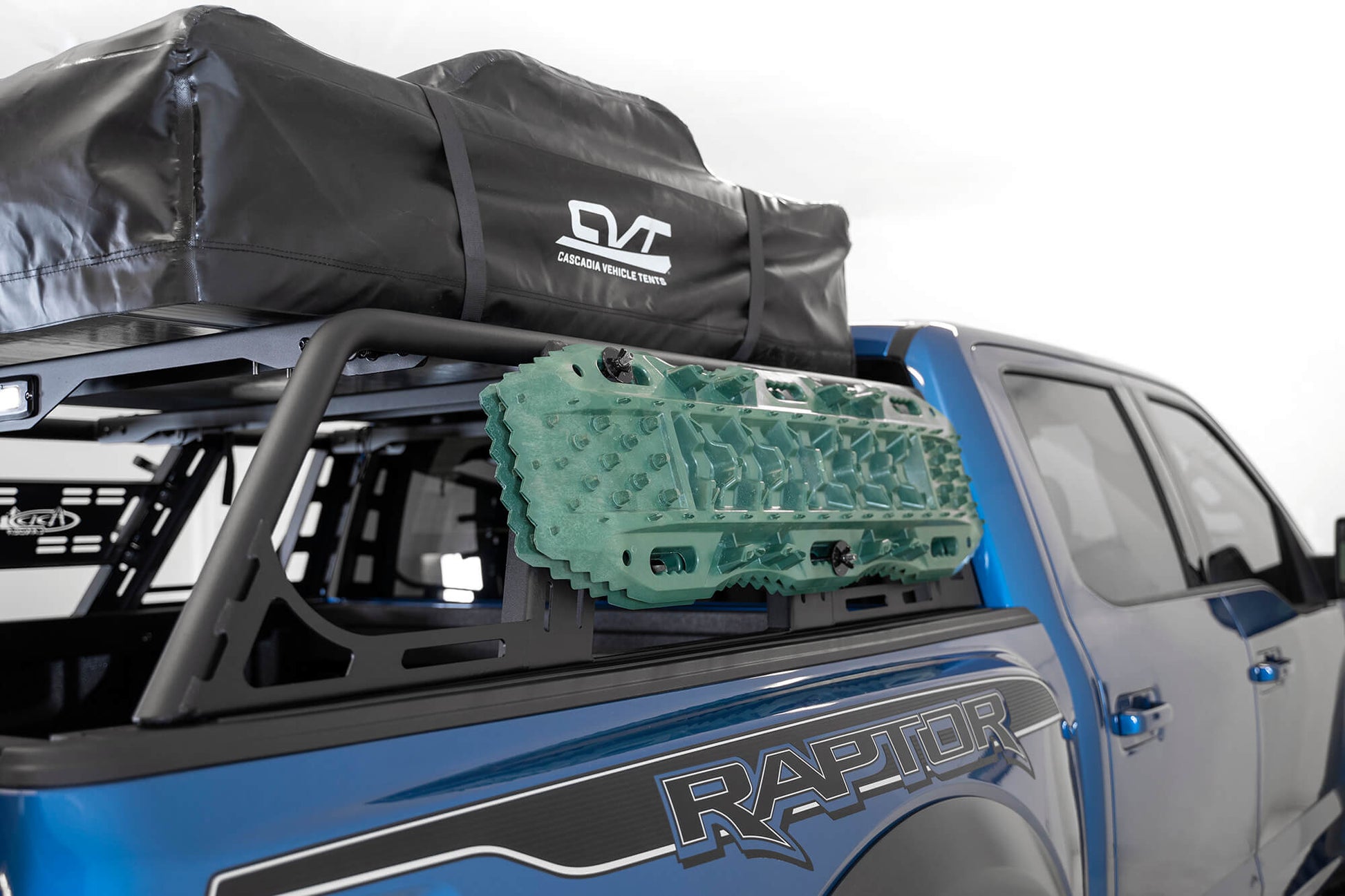2017-2020-Ford-Raptor-bed-rack.jpg