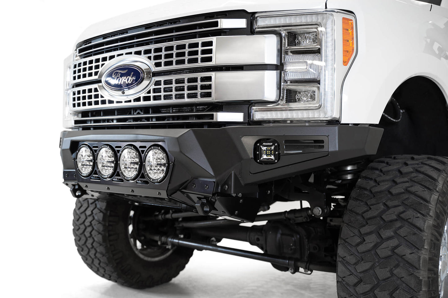 2017-2020-Ford-Super-Duty-front-bumper.jpg