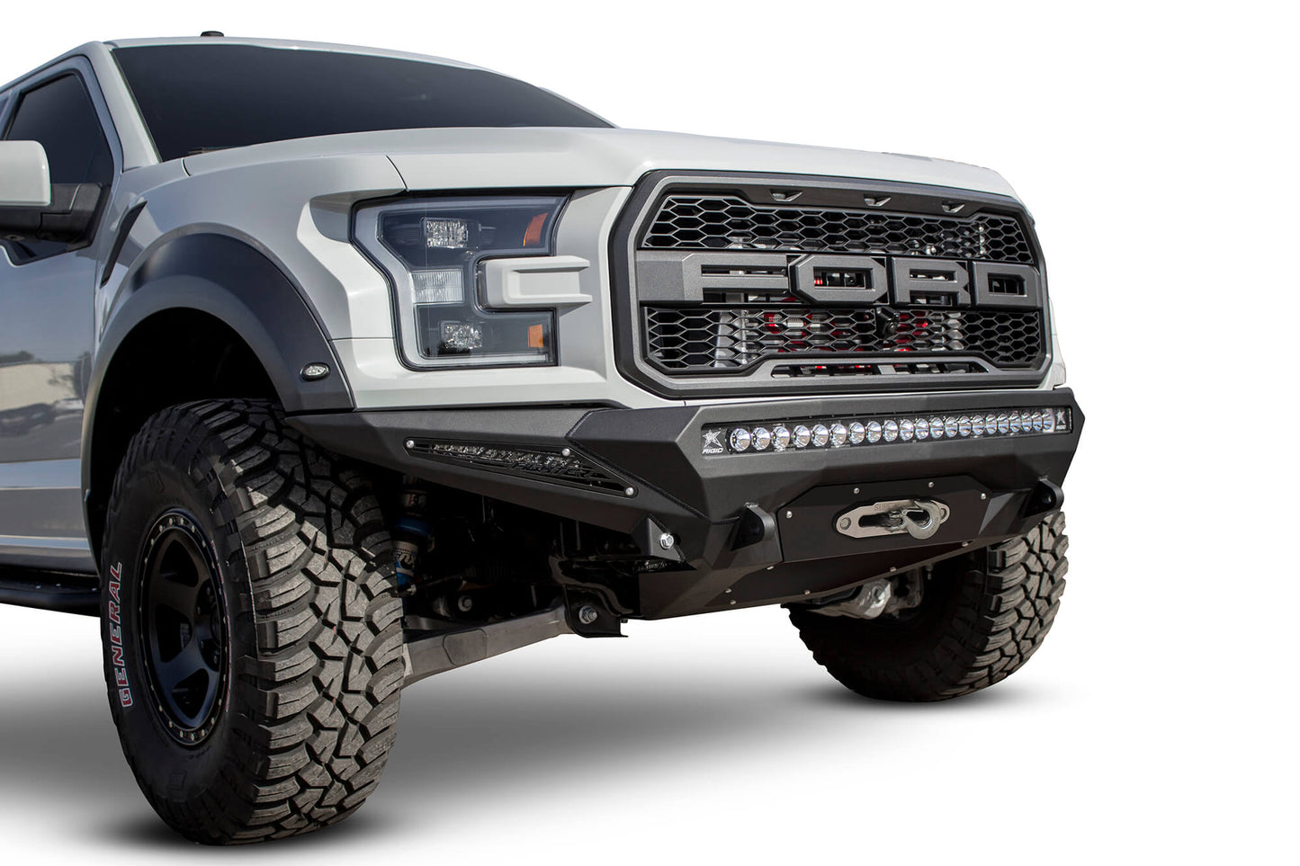 2017-ford-raptor-winch-front-bumper_7069ba5b-ca9c-4621-9e04-947fe8763c13.jpg