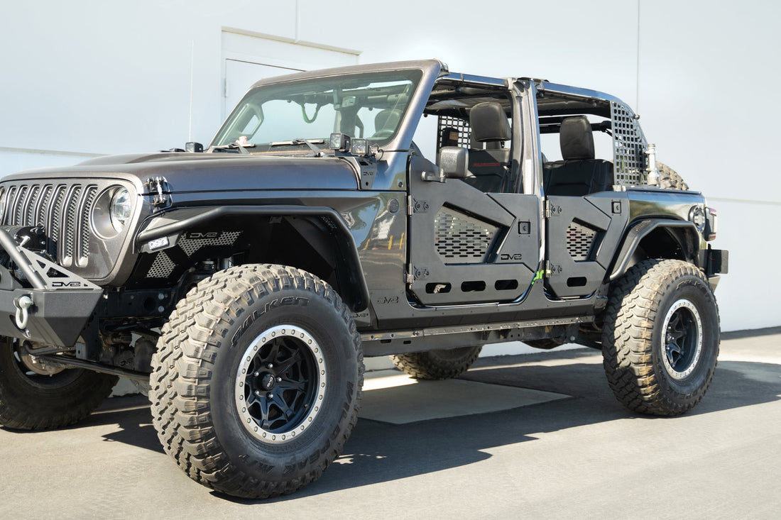 2018-2023-Jeep-Wrangler-JL-4-Door-Rock-Skins_Installed-06.jpg