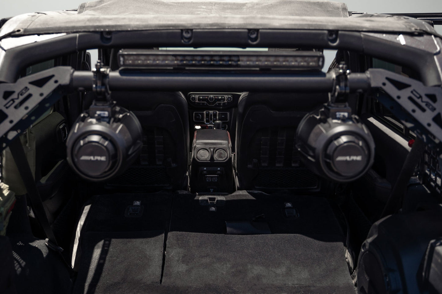 2018-2023-Jeep-Wrangler-JL-Rear-Speaker-_-Light-Bar-Mount_Installed-10.jpg