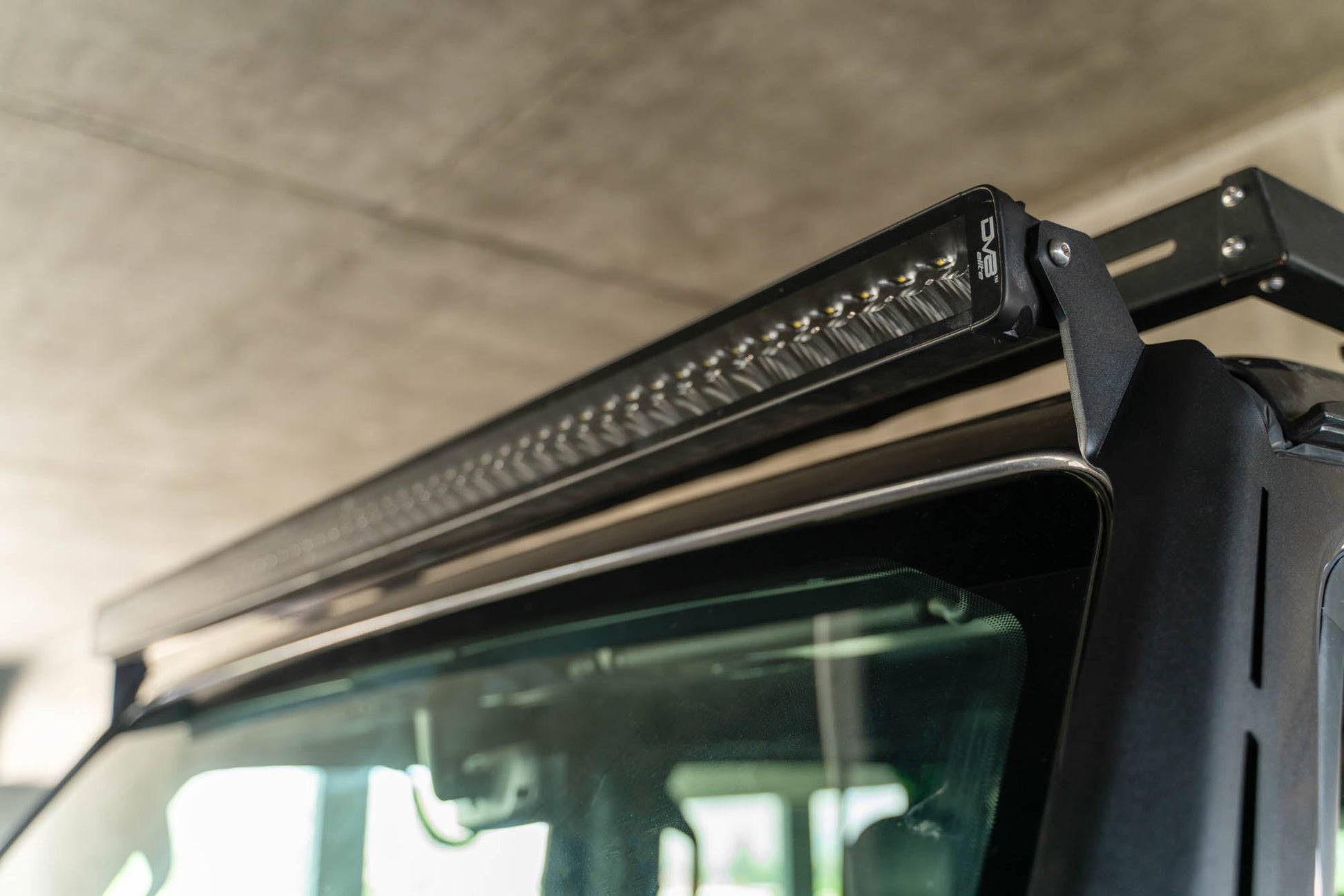 2018-2023-Jeep-Wrangler-JL-_-Gladiator-JT-Light-Bar-Mount_installed_9.jpg