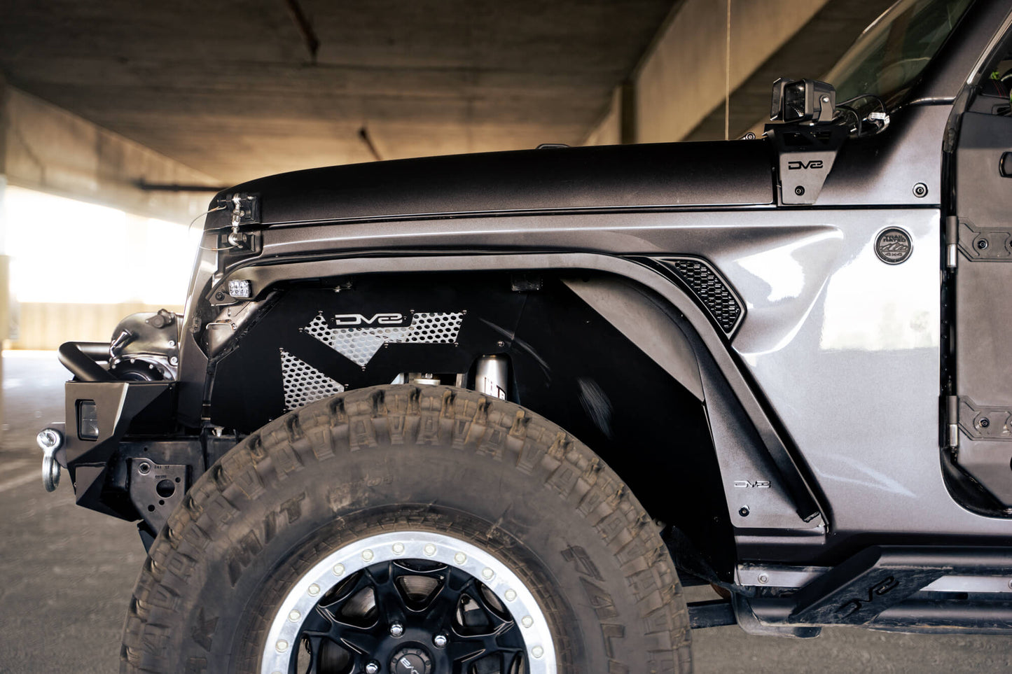 2018-2023_Jeep-Wrangler-JL-Slim-Fender-Flares_Installed-10.jpg