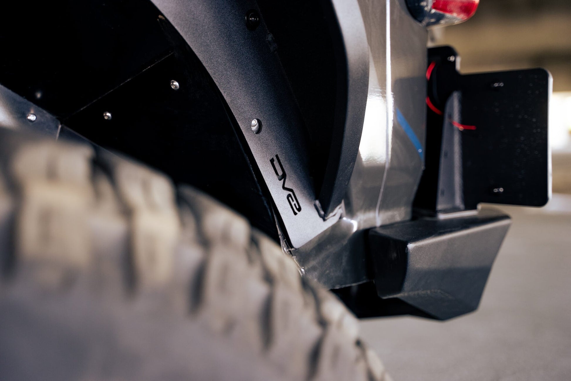 2018-2023_Jeep-Wrangler-JL-Slim-Fender-Flares_Installed-11.jpg
