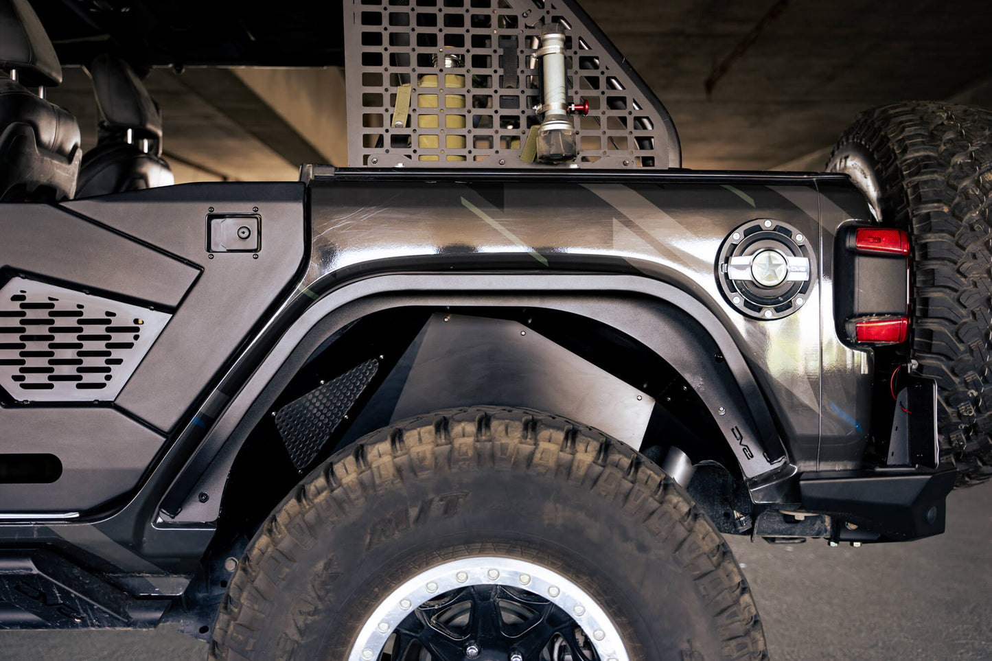 2018-2023_Jeep-Wrangler-JL-Slim-Fender-Flares_Installed-9.jpg