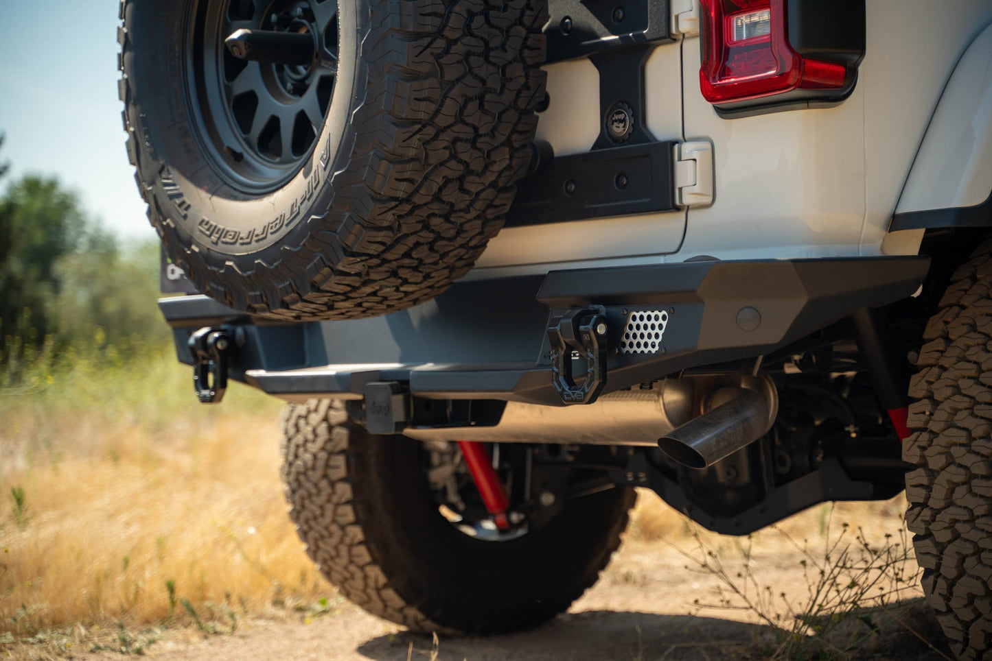 2018-2024-Jeep-Wrangler-JL-Made-To-Overland-Rear-Bumper-4.jpg