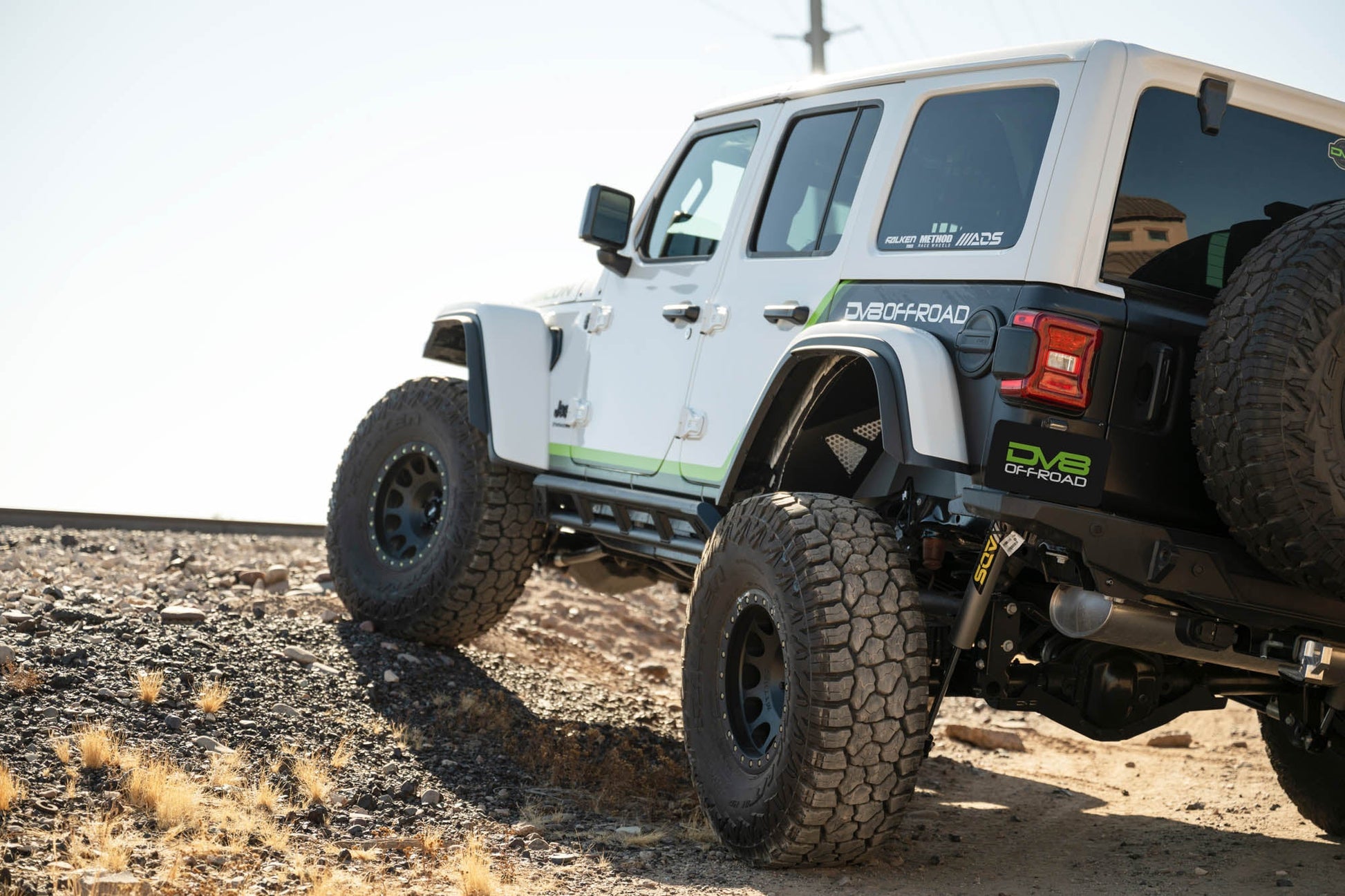 2018-2024-Jeep-Wrangler-JL-Rear-Inner-Fenders-Outdoors-10.jpg