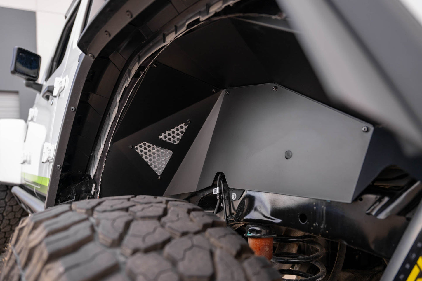 2018-2024-Jeep-Wrangler-JL-Rear-Inner-Fenders-Outdoors-14.jpg