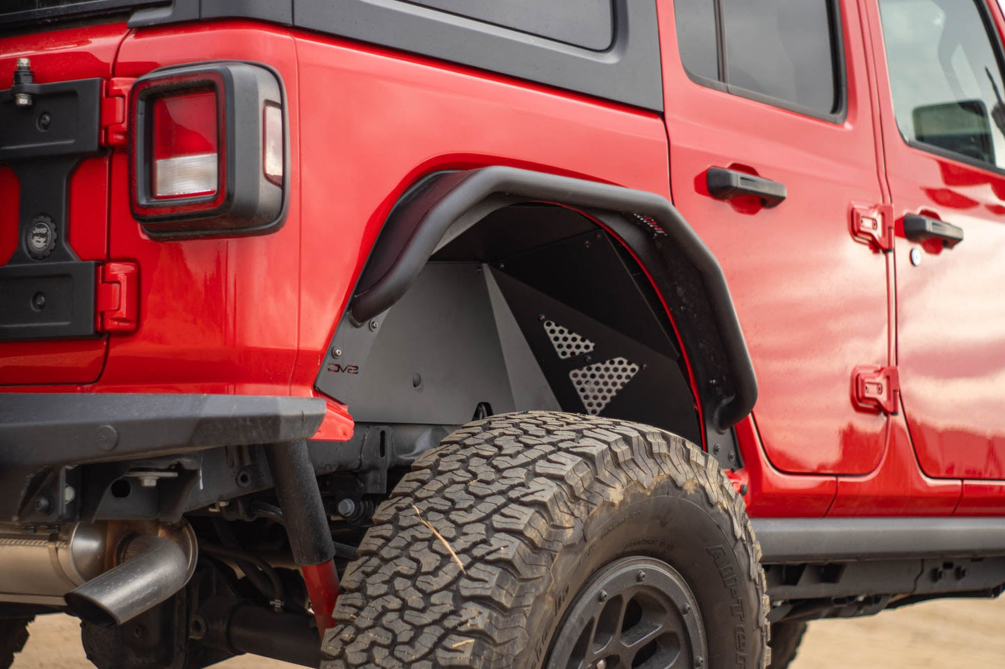 2018-2024-Jeep-Wrangler-JL-Rear-Inner-Fenders-Outdoors-3.jpg