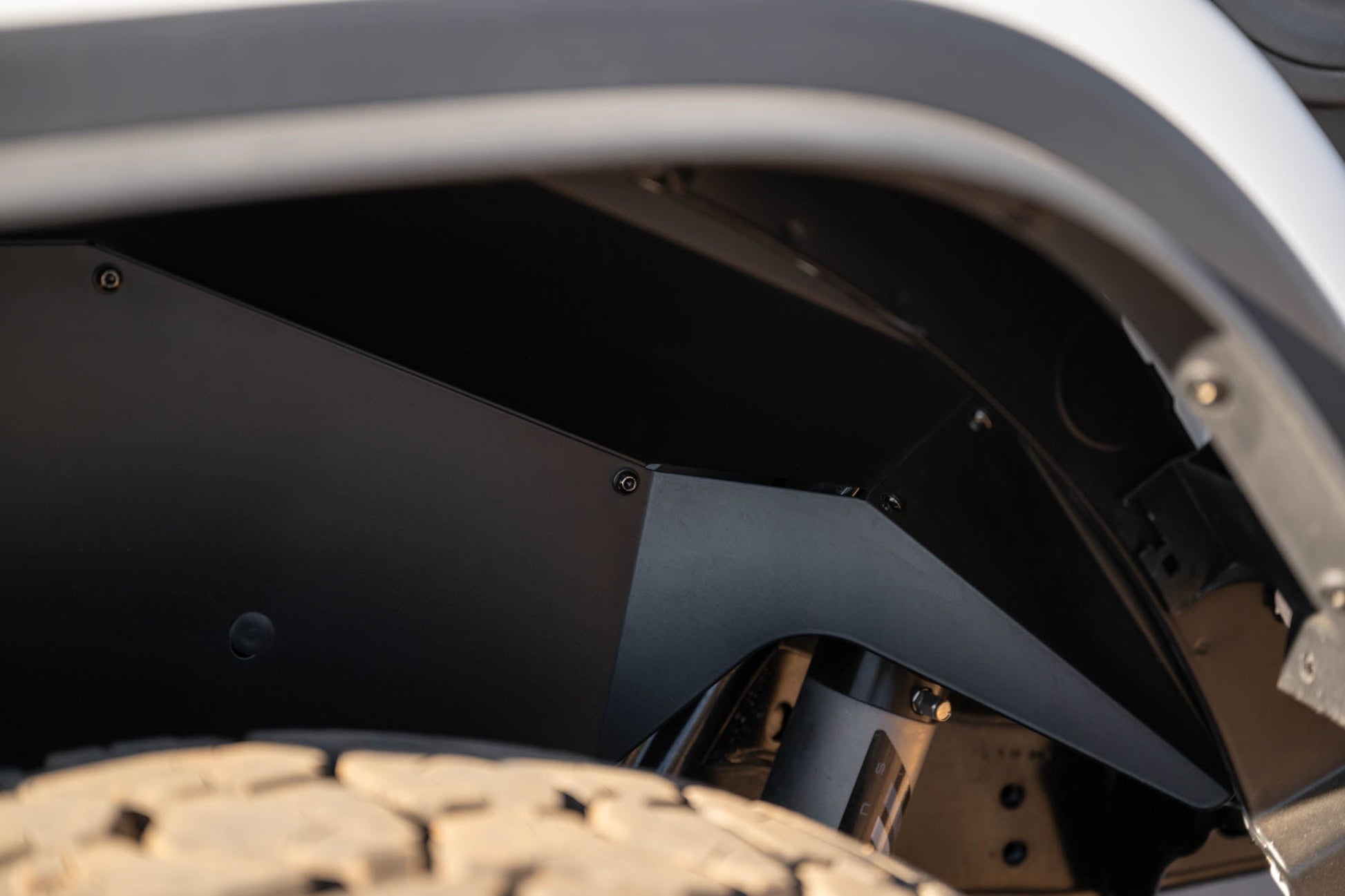 2018-2024-Jeep-Wrangler-JL-Rear-Inner-Fenders-Outdoors-8.jpg