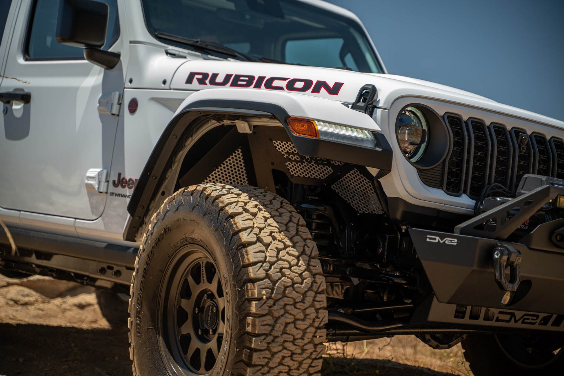 2018-2024-Jeep-Wrangler-JL-_-Gladiator-JT-Front-Inner-Fenders-Installed-1.jpg