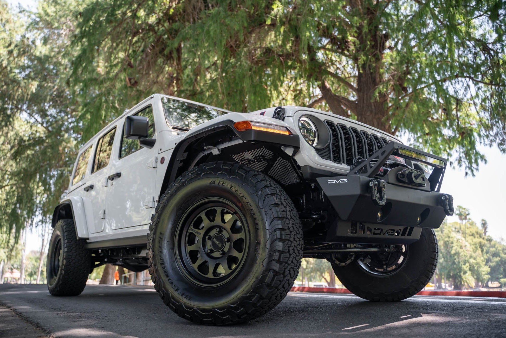 2018-2024-Jeep-Wrangler-JL-_-Gladiator-JT-Front-Inner-Fenders-Installed-10.jpg