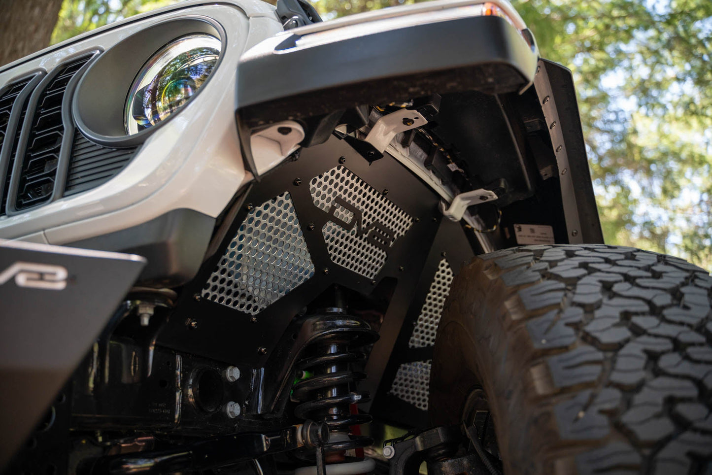 2018-2024-Jeep-Wrangler-JL-_-Gladiator-JT-Front-Inner-Fenders-Installed-12.jpg