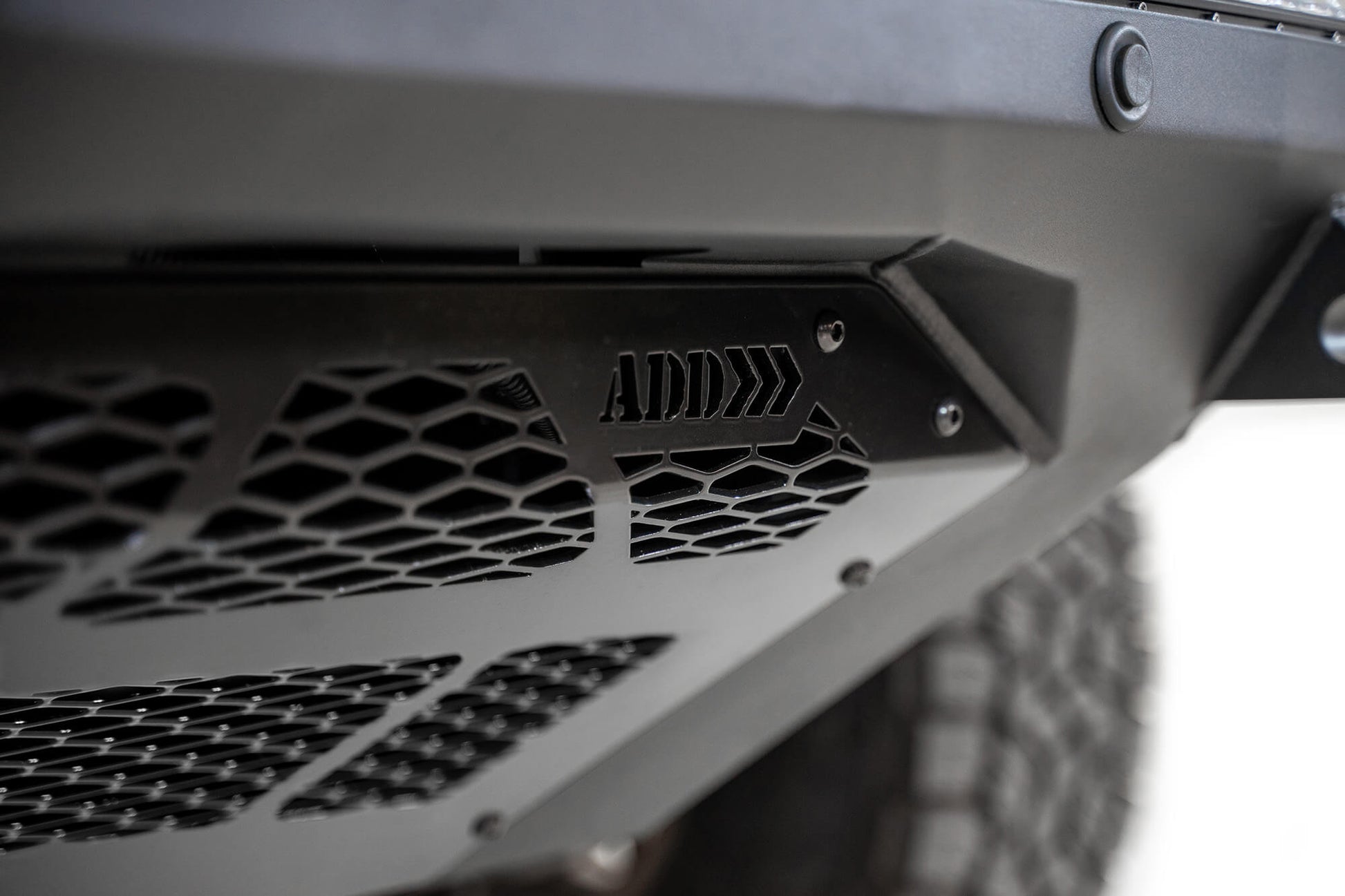 2019-2021-Chevy-Silverado-front-bumper.jpg