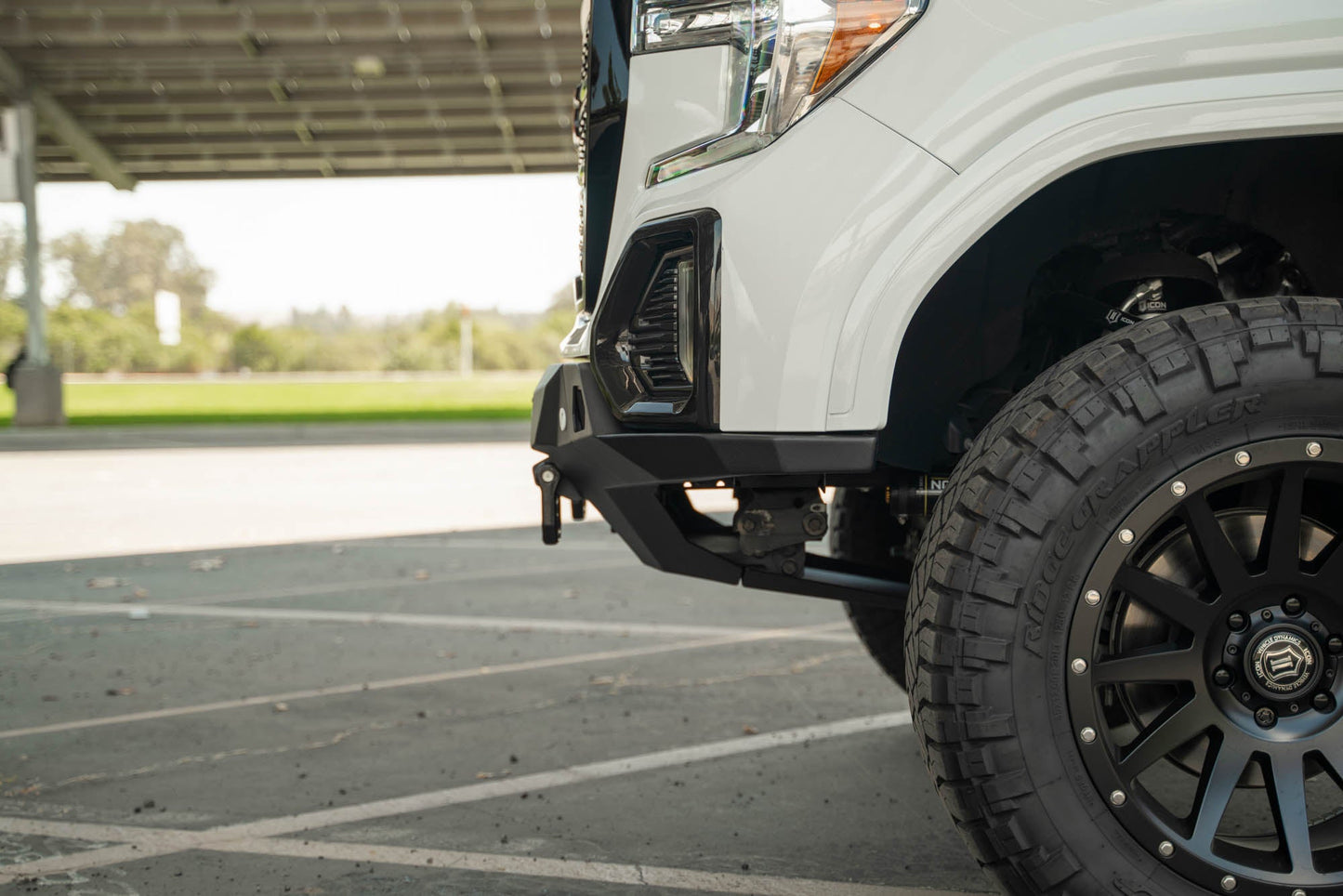 2019-2021-GMC-Sierra-1500-Spec-Series-Front-Bumper-Installed-3.jpg