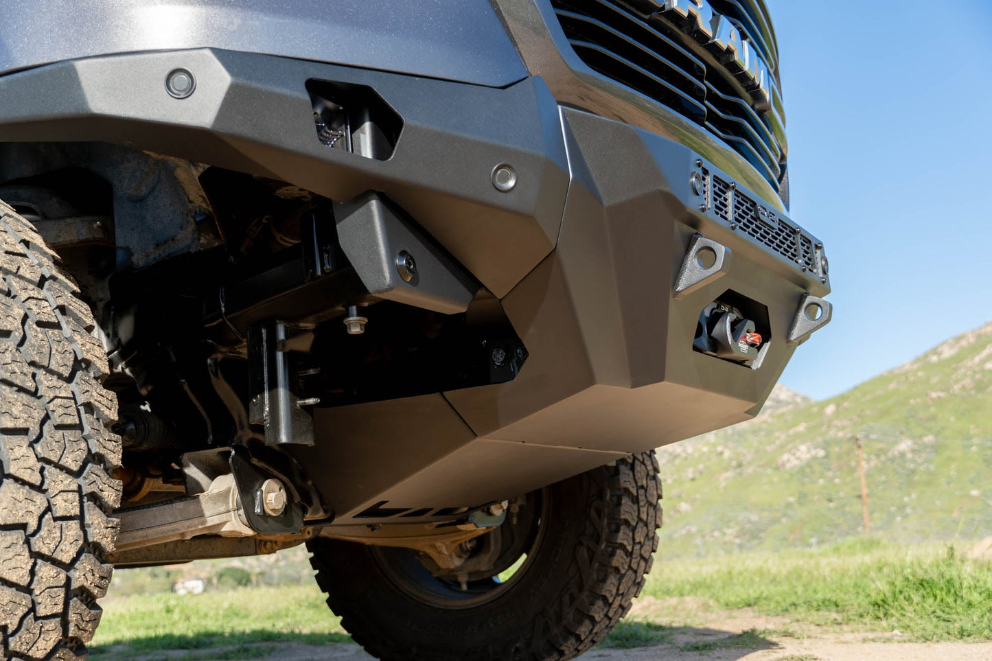 2019-2023-Ram-1500-Skid-Plate-for-Spec-Series-Bumper-Installed-04.jpg